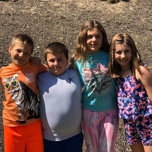 Meet your Posher, Debby